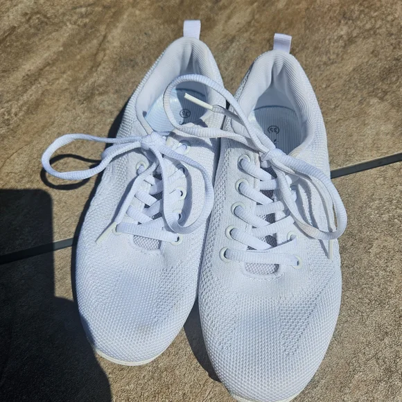 White Athletic Sneakers - Picture 1 of 3